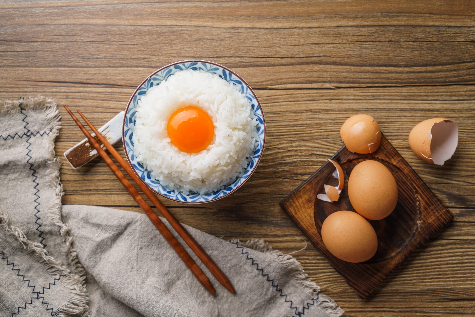 午餐：雞蛋一隻（70kcal）。(VCG)